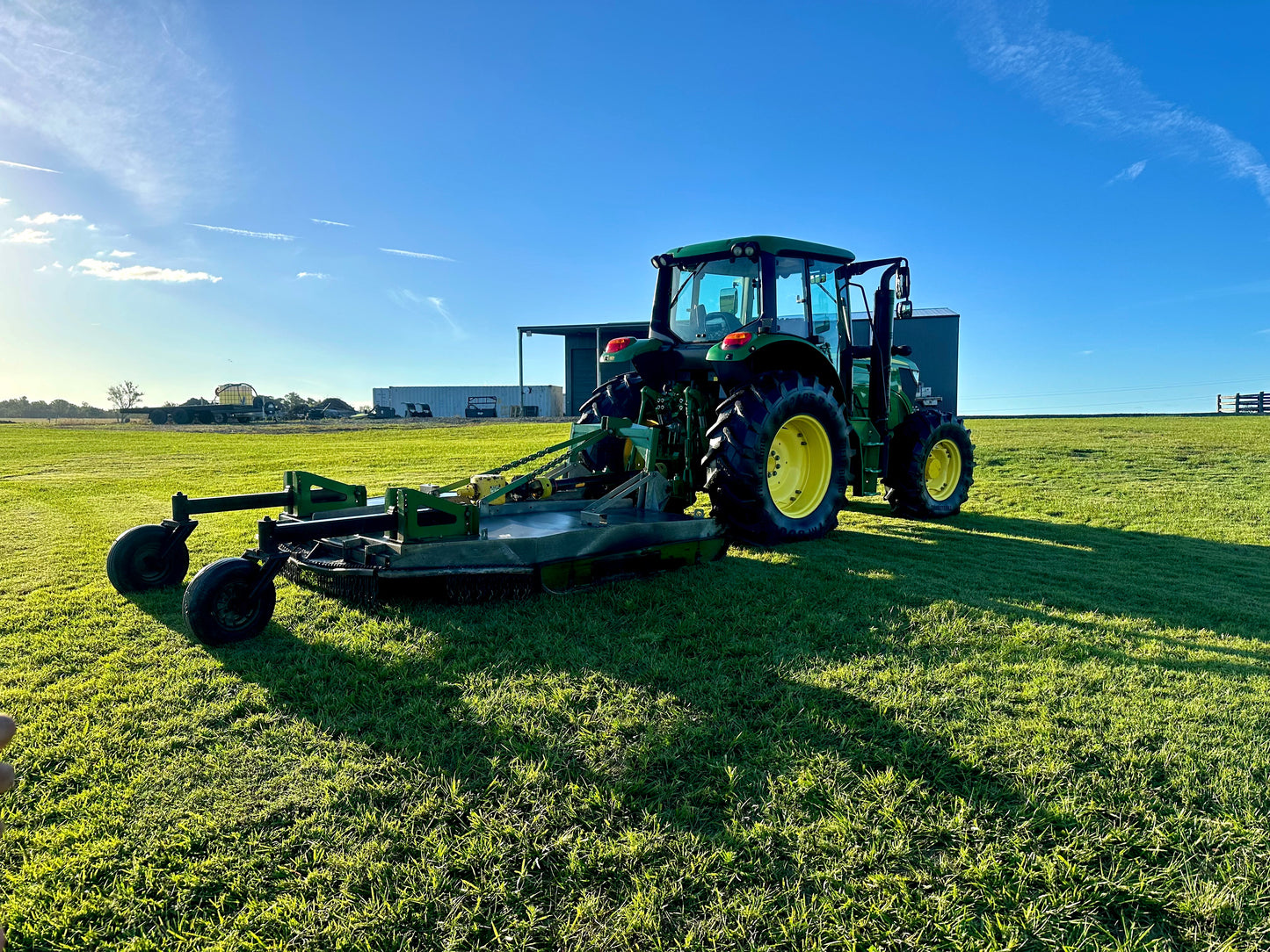 2018 John Deere 6125M