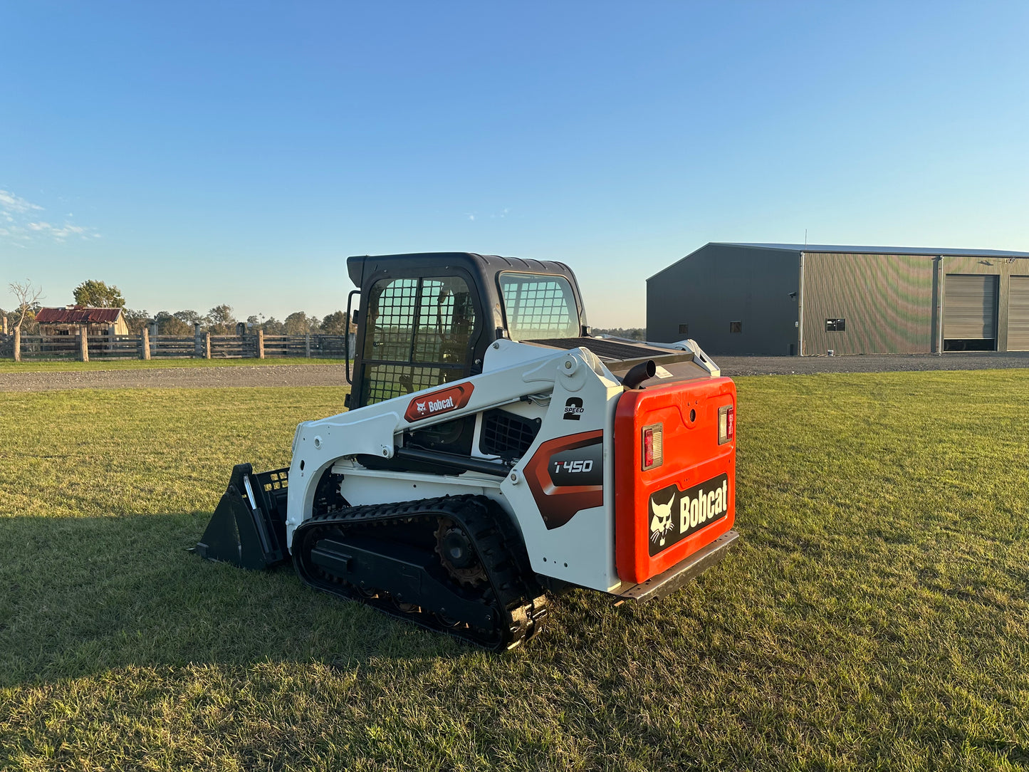 2021 Bobcat T450