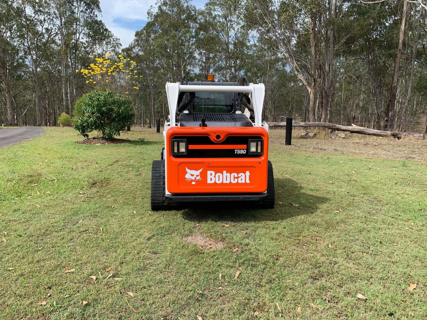 2016 Bobcat T590 High flow