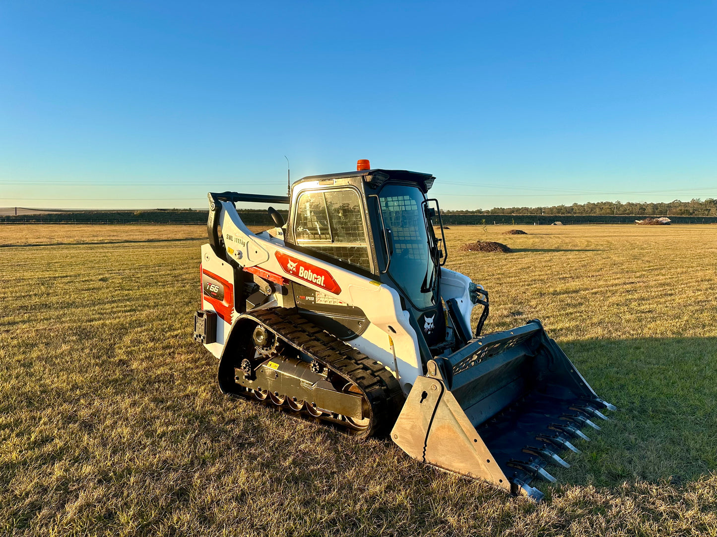 2020 Bobcat T66 R series