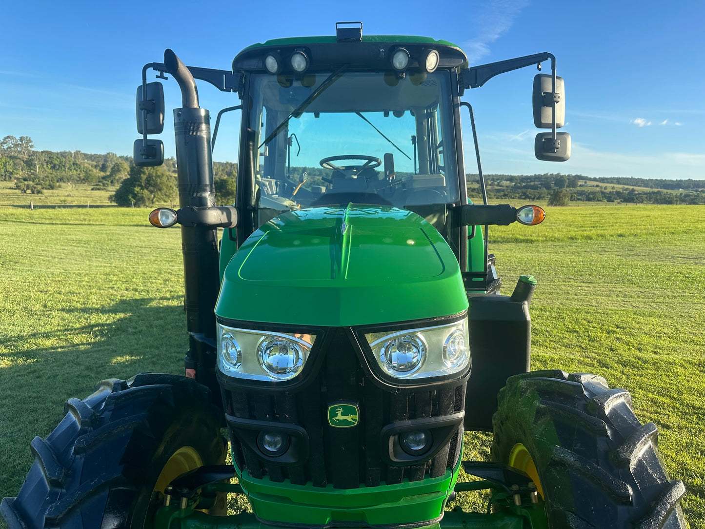 2018 John Deere 6125M