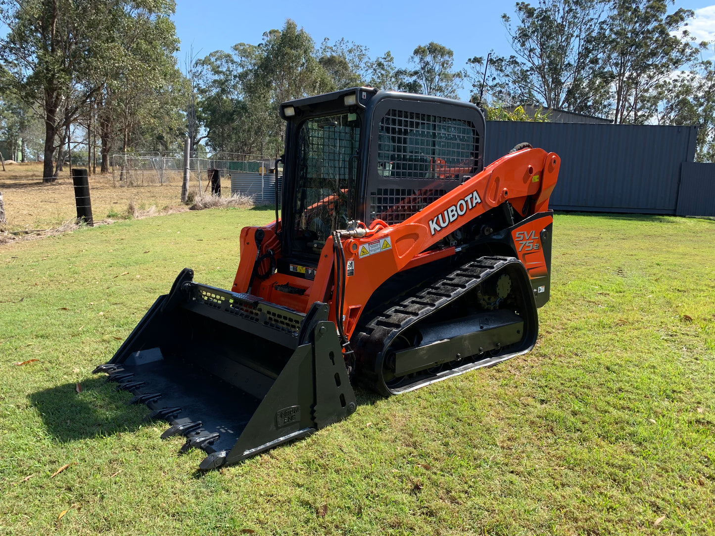 Kubota SVL75