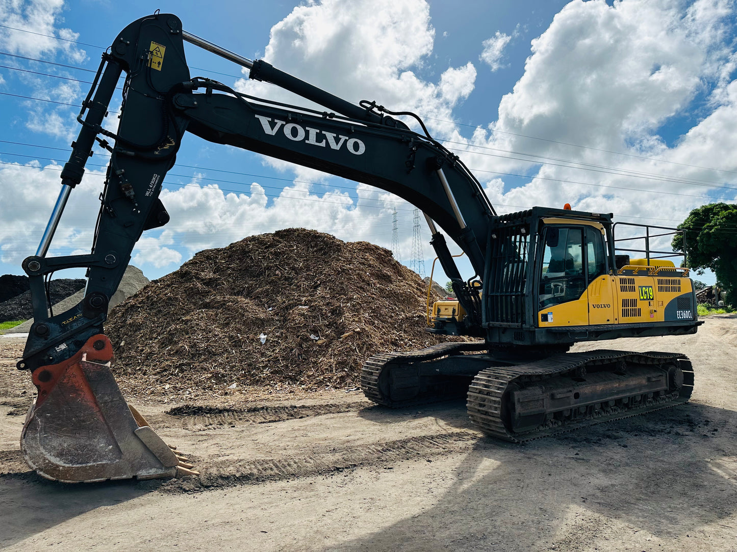 Volvo EC360CL