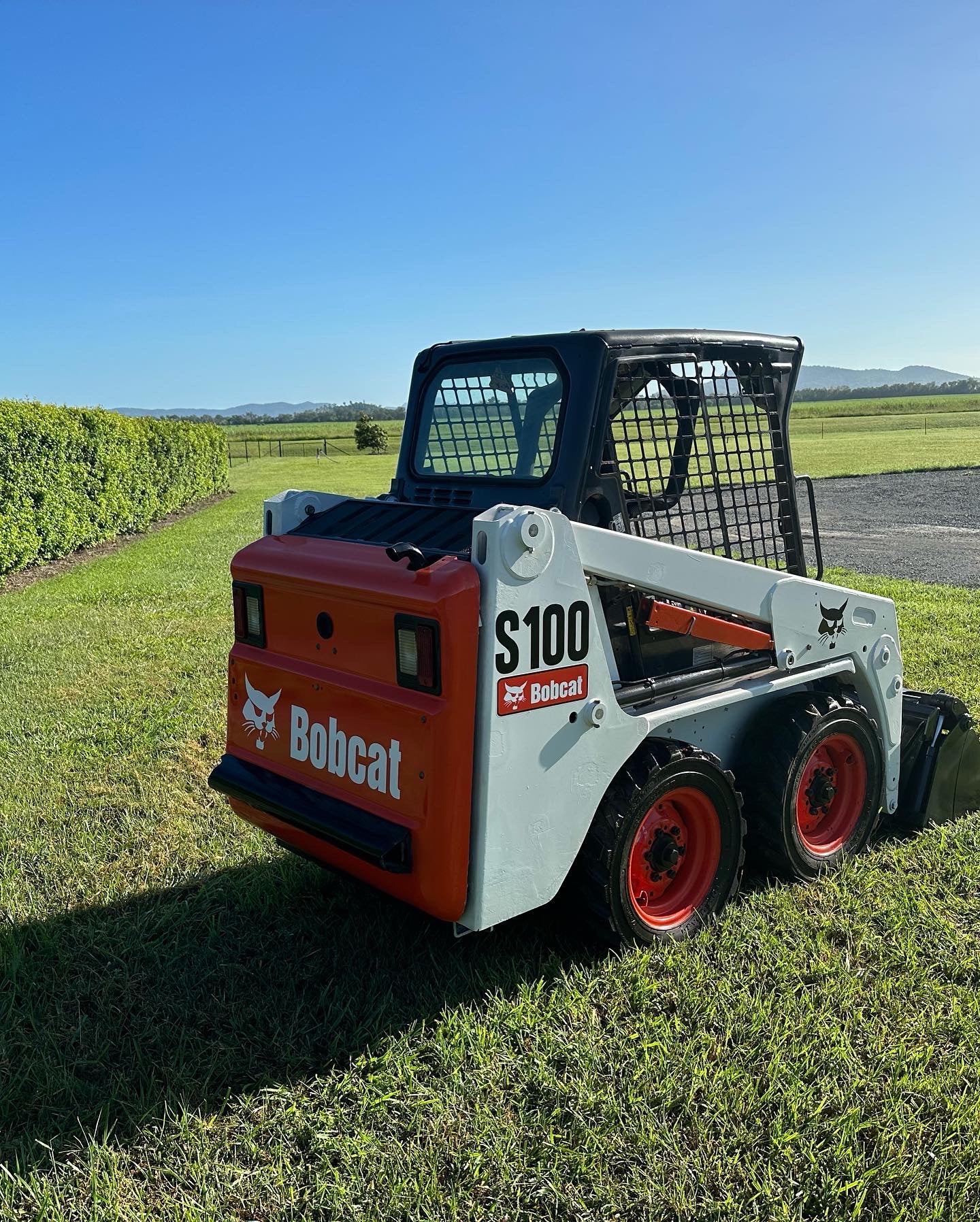 2016 Bobcat S100